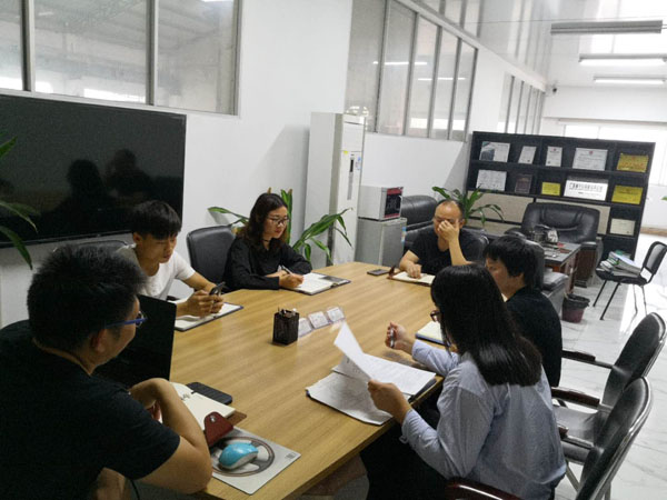 【鹽酸儲罐廠家】調(diào)整定位,滿足客戶需求實現(xiàn)自身價值